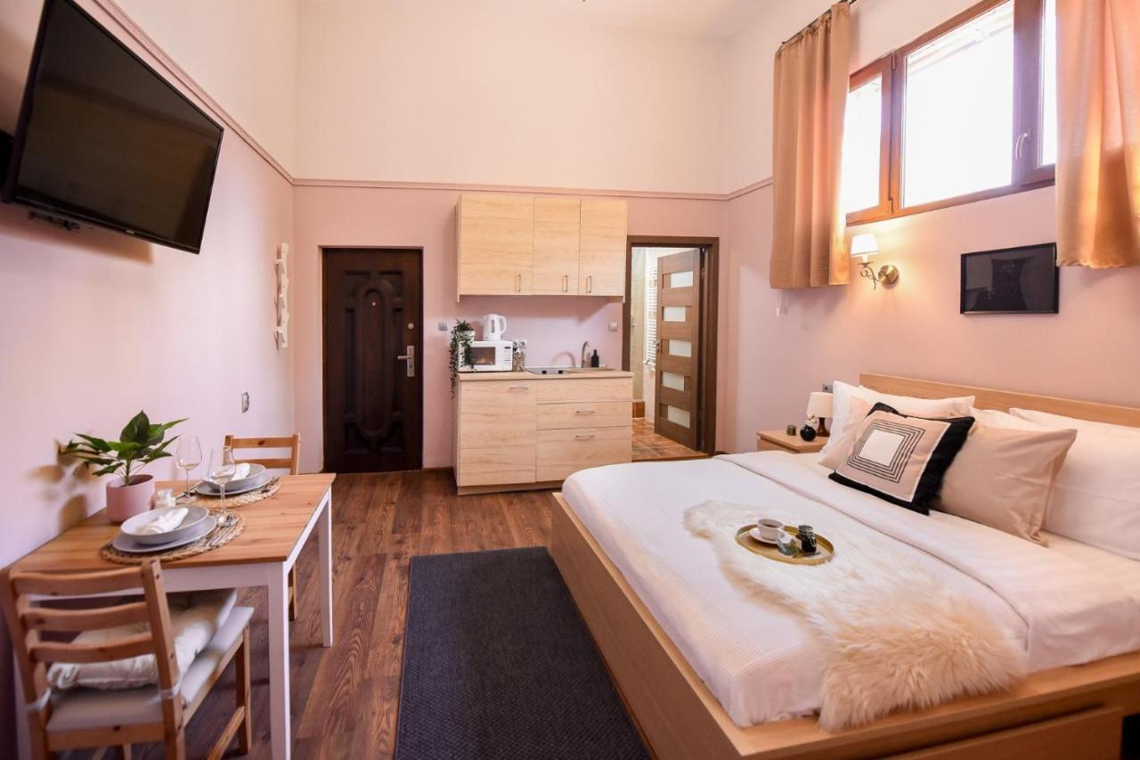 Le Petit & Cosy - Best Location Old Town & Quiet Bucareste Exterior foto